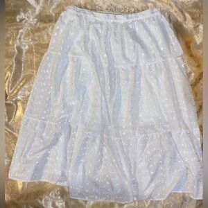 Elegant White Tiered Skirt